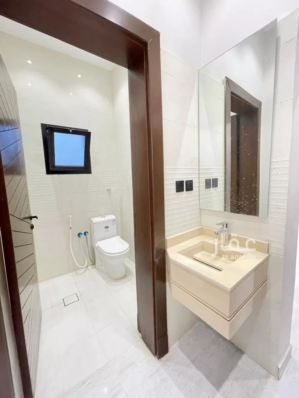 7 bedroom apartment in Al Ukayshiyyah 5