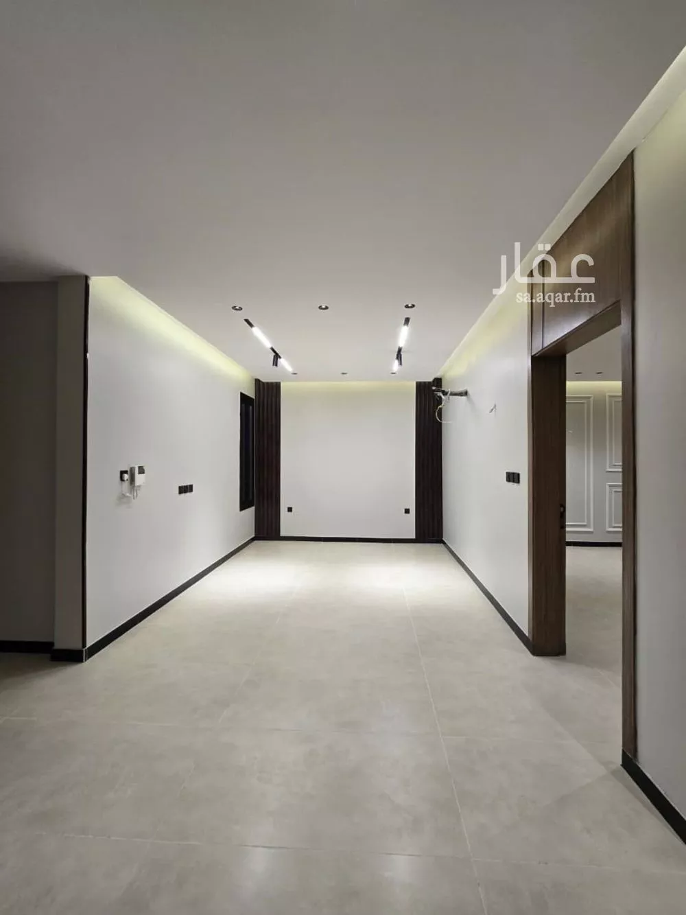 8 bedroom villa in King Fahd 27
