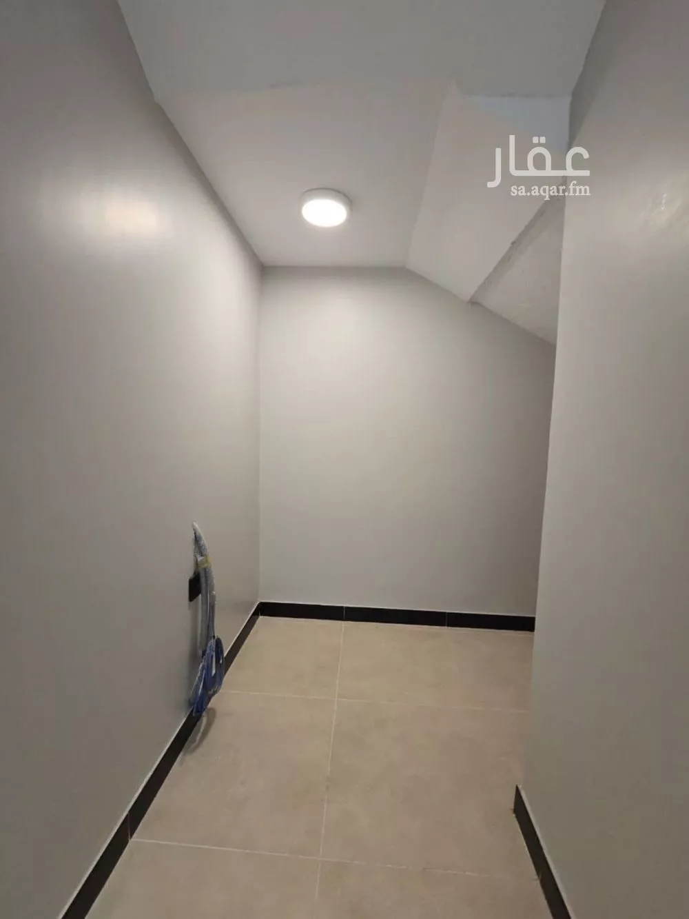 8 bedroom villa in King Fahd 10