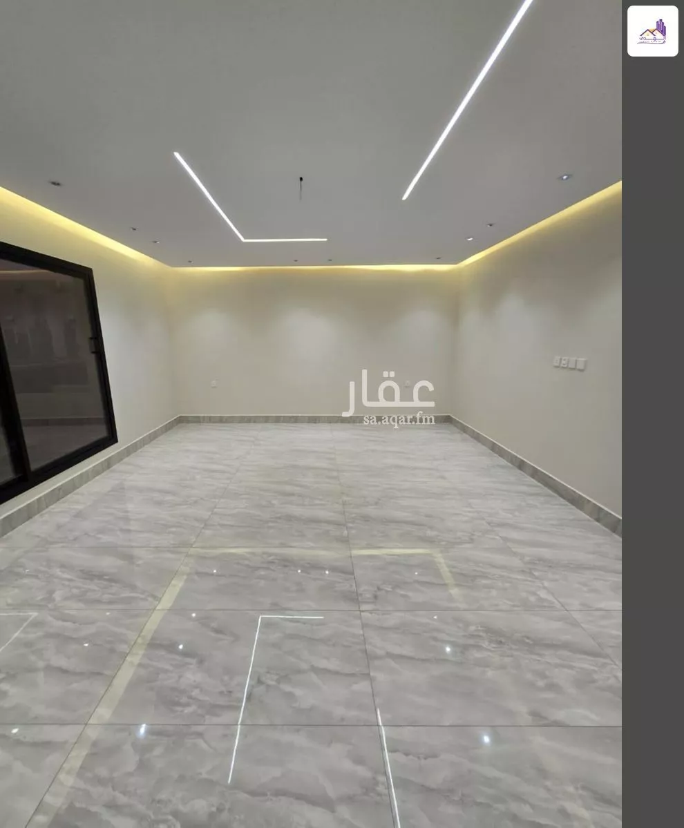 9 bedroom villa in King Fahd 15
