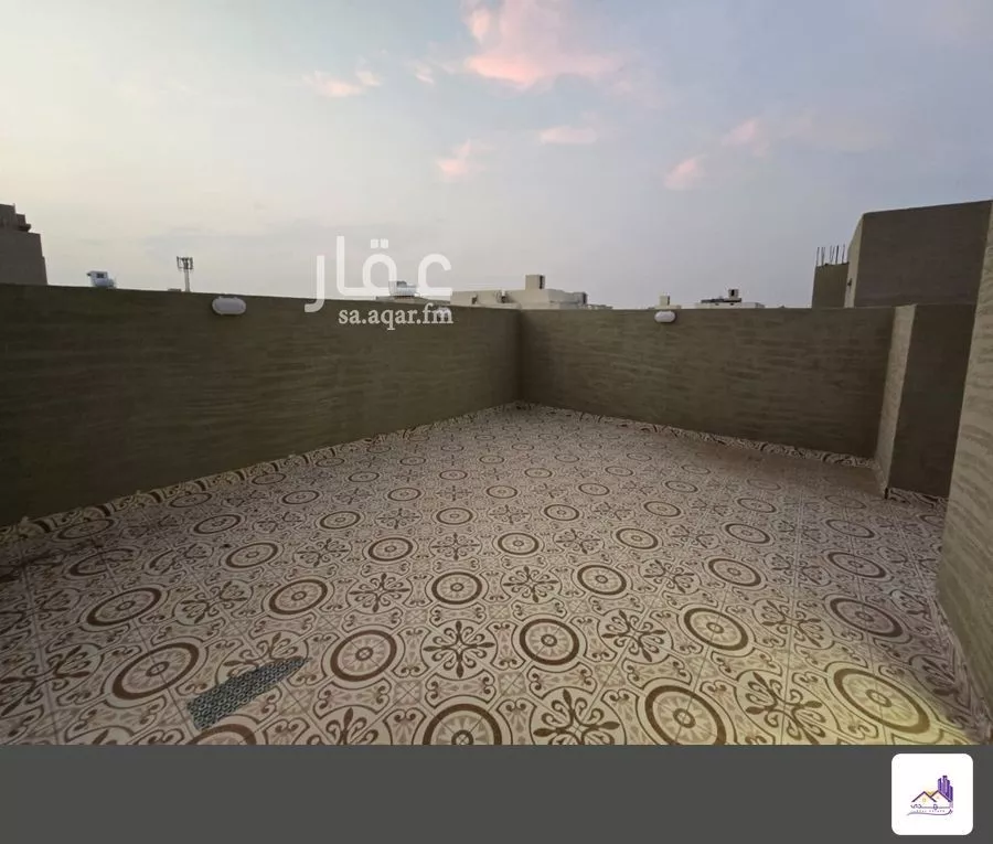 9 bedroom villa in King Fahd 21