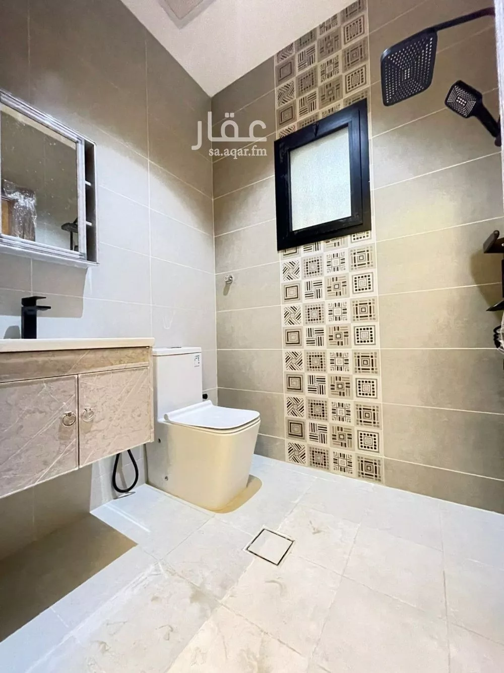 9 bedroom apartment in Al Ukayshiyyah 11