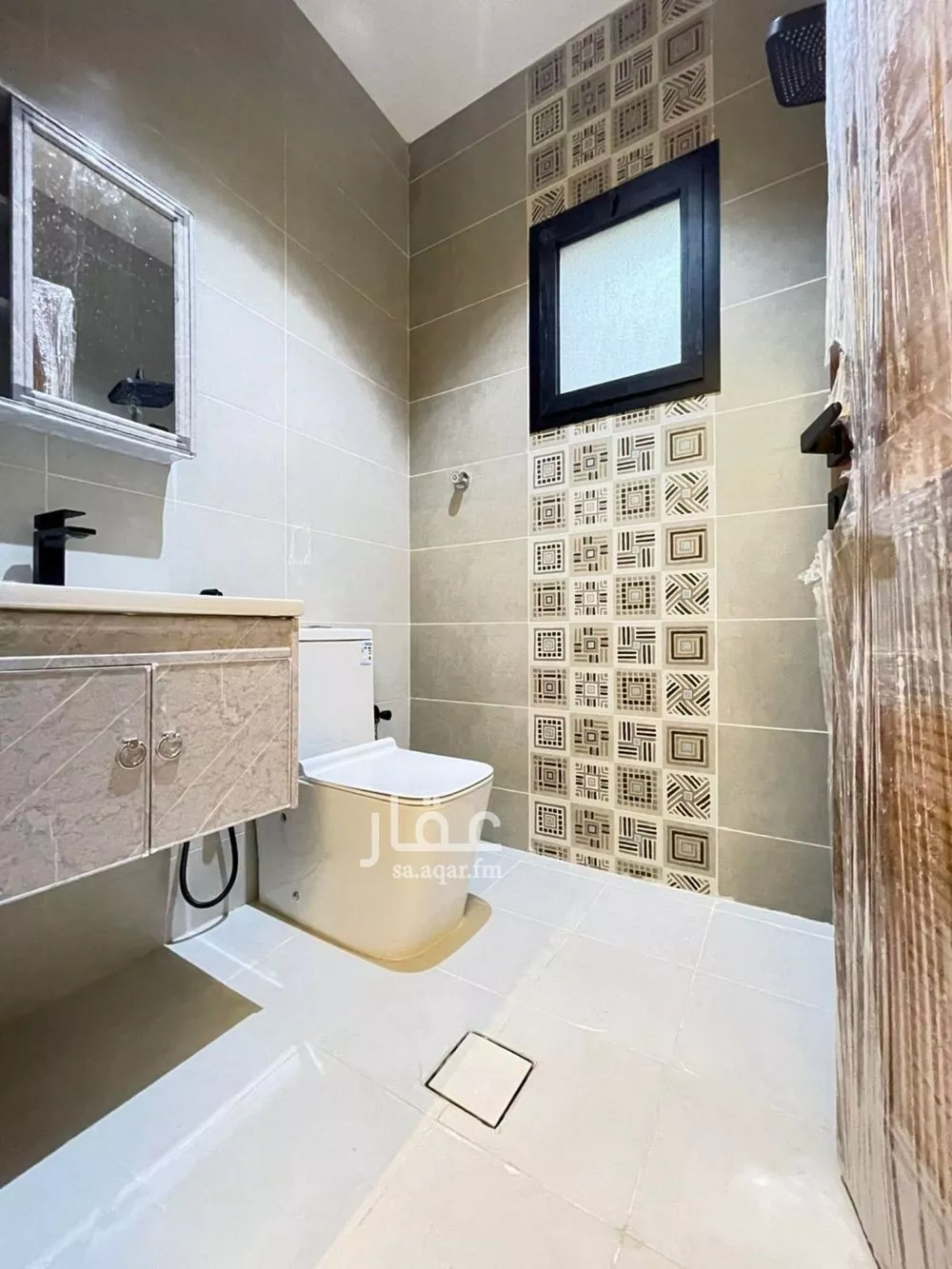 9 bedroom apartment in Al Ukayshiyyah 19
