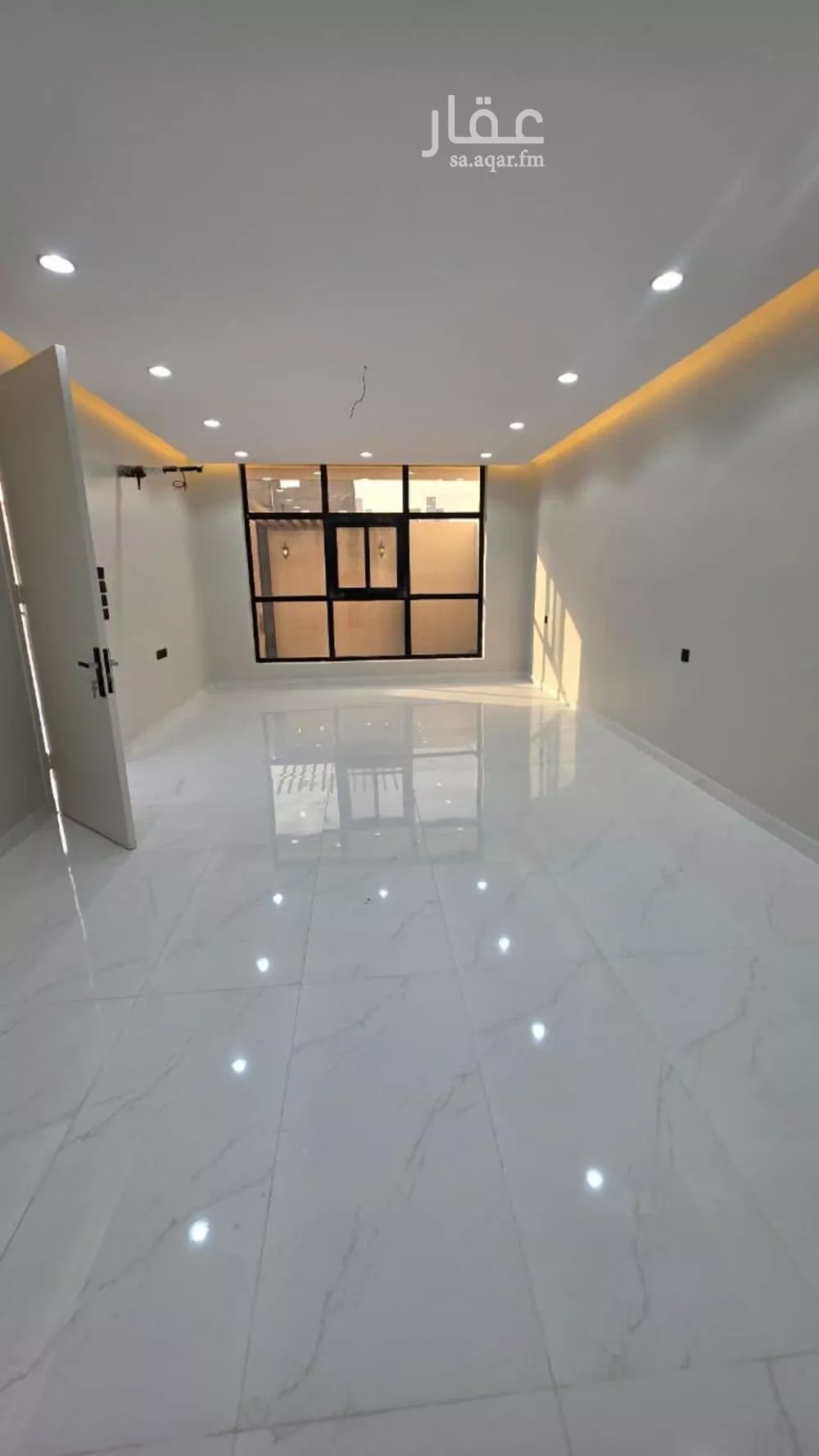 8 bedroom villa in Al Ukayshiyyah 11