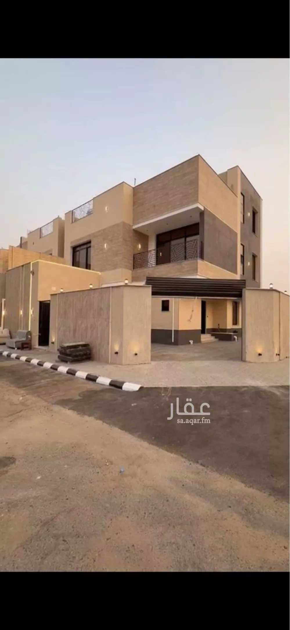 8 bedroom villa in King Fahd 5
