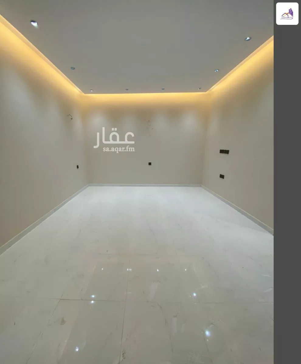 9 bedroom villa in King Fahd 15