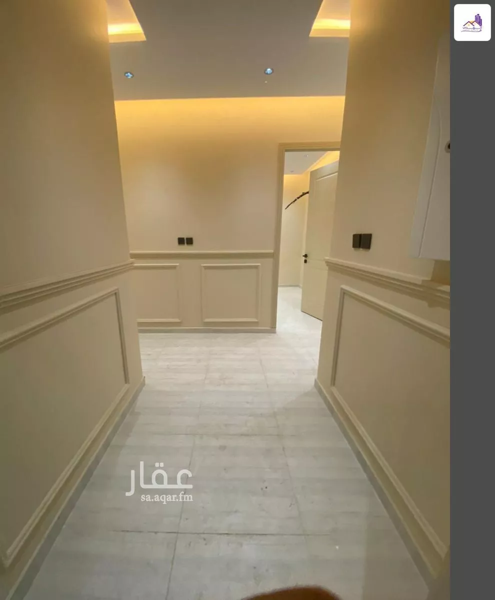 9 bedroom villa in King Fahd 24