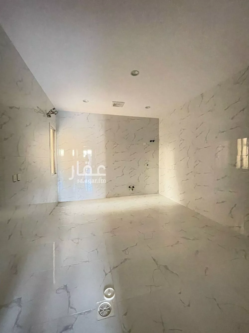 6 bedroom villa in Al Kakiyyah 13