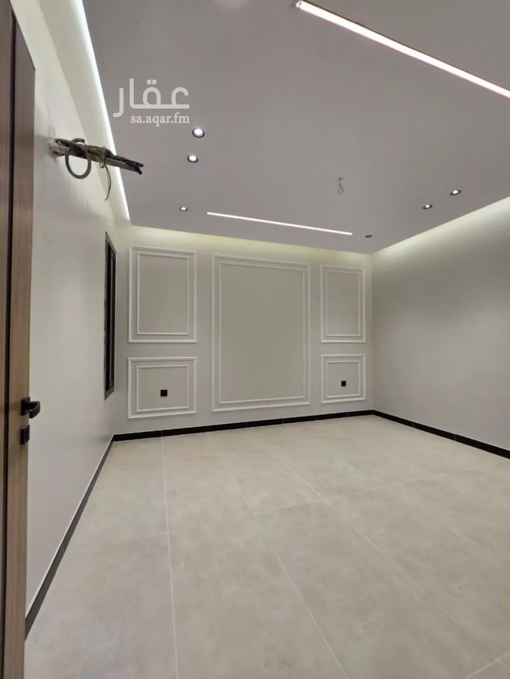 8 bedroom villa in King Fahd 3