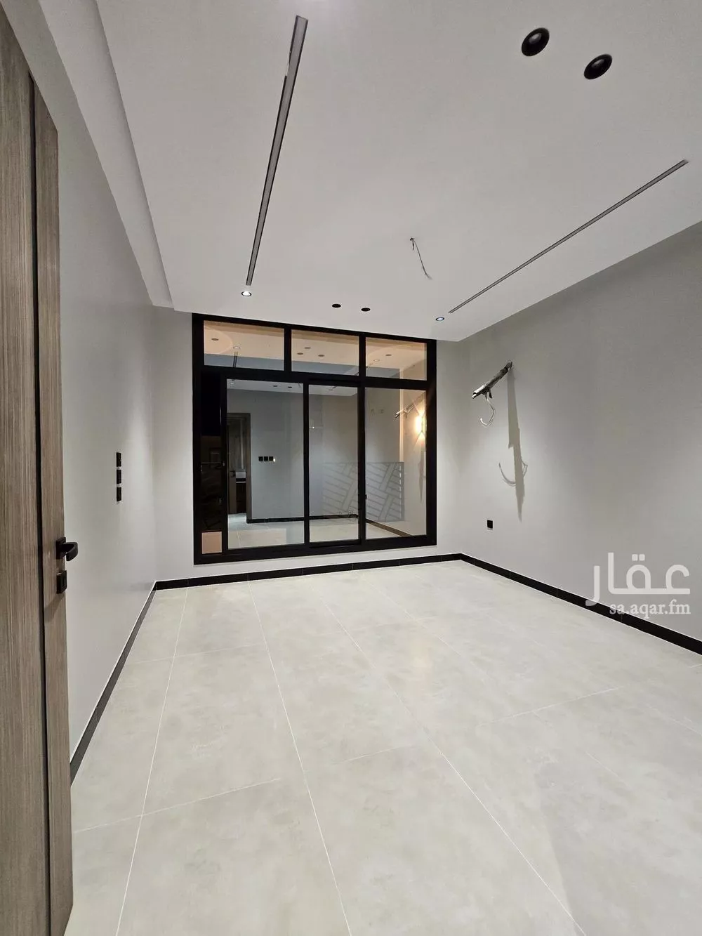 8 bedroom villa in King Fahd 21