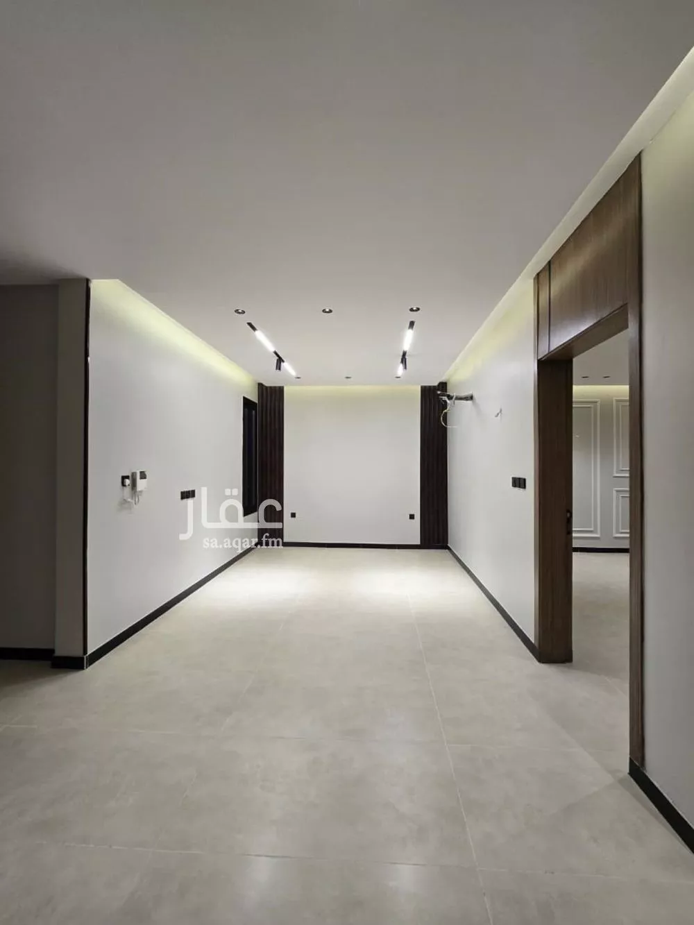 8 bedroom villa in King Fahd 28