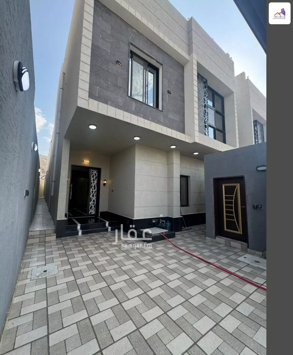 6 bedroom villa in Al Kakiyyah 6