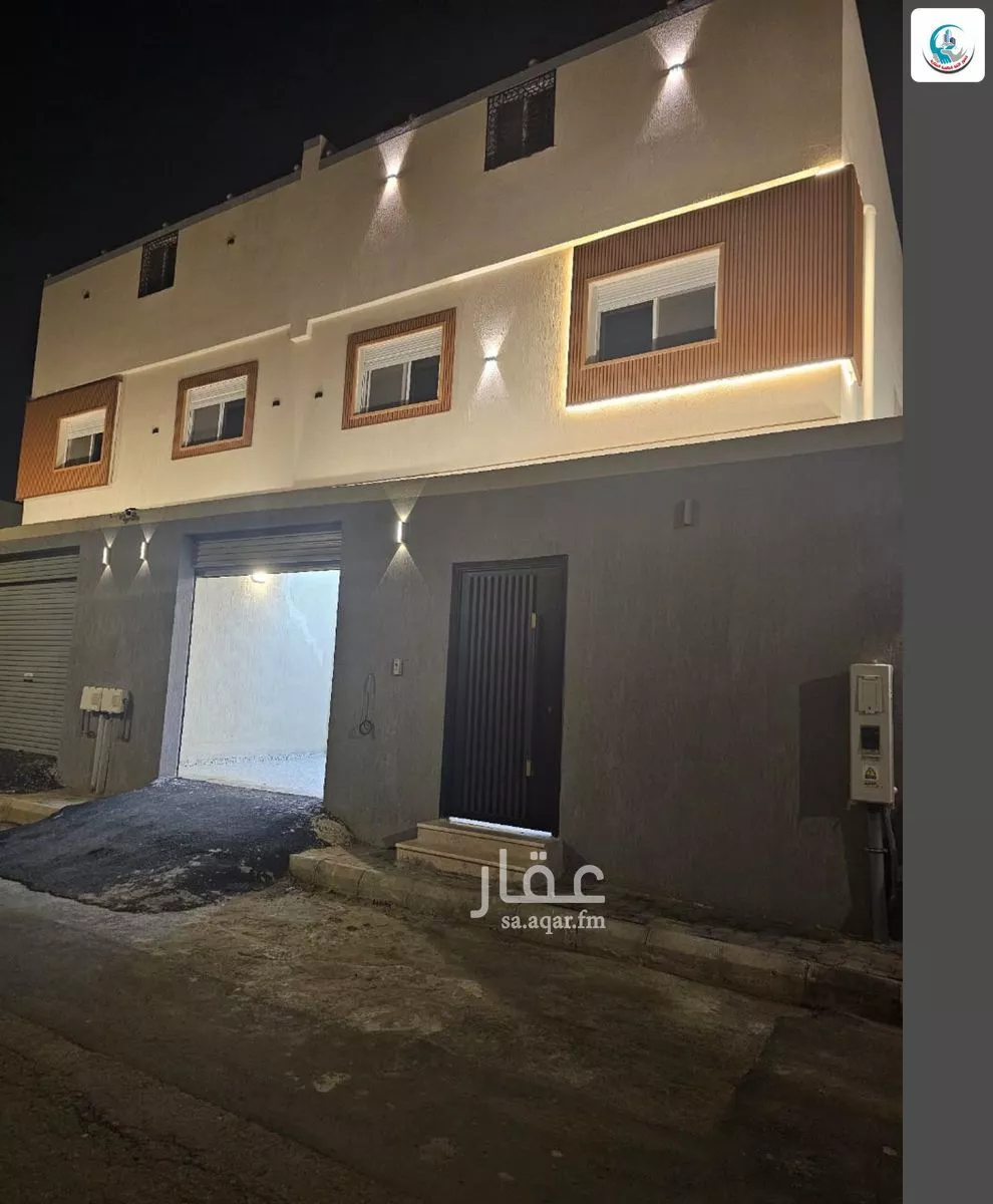 8 bedroom villa in Al Nawariyyah 2