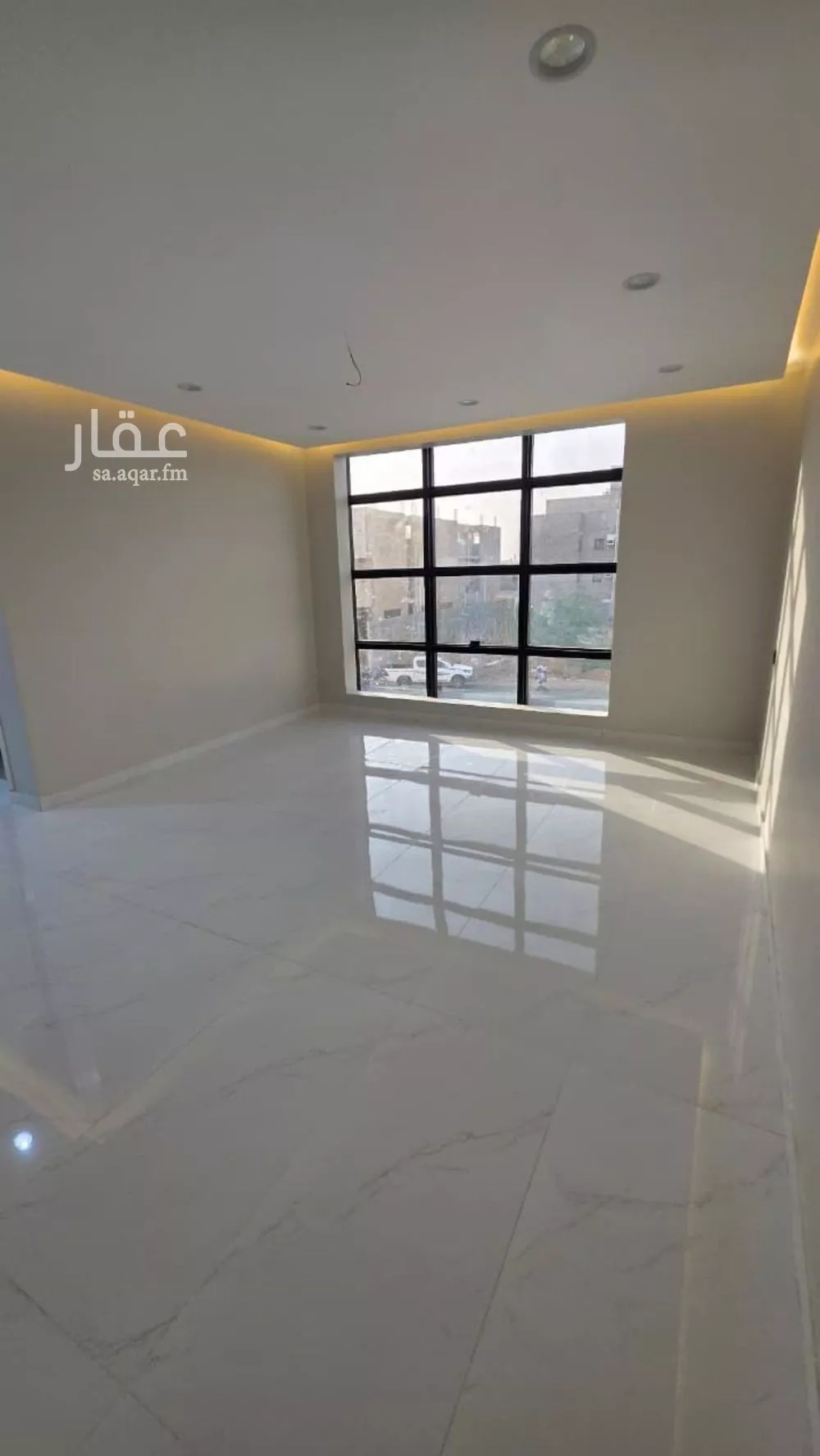 8 bedroom villa in Al Ukayshiyyah 24