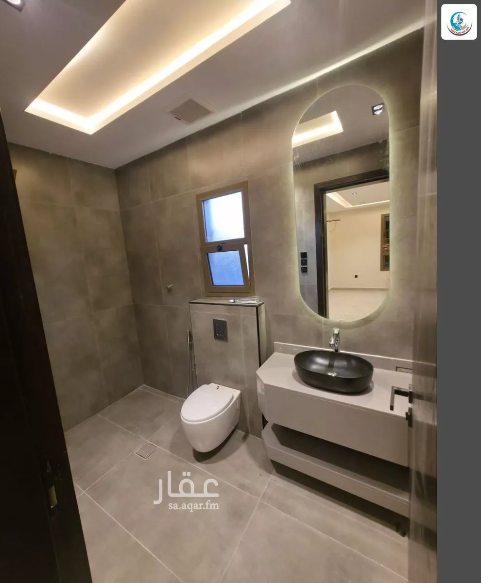 فيلا 9 غرف في الملك فهد 21