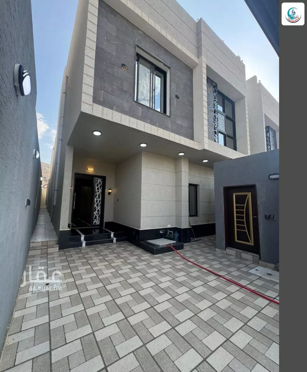 6 bedroom villa in Al Kakiyyah 3