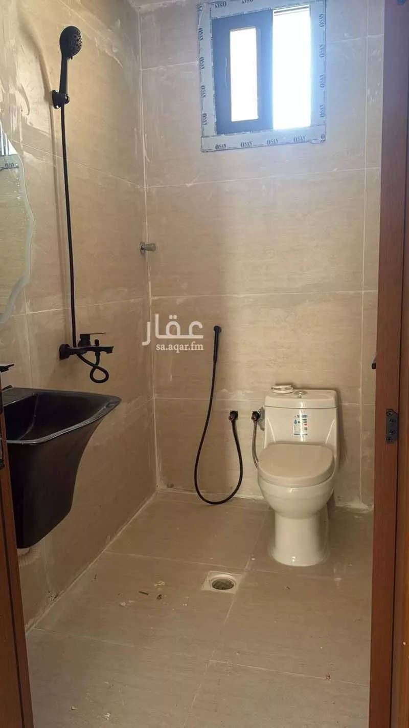 5 bedroom villa in King Fahd 7