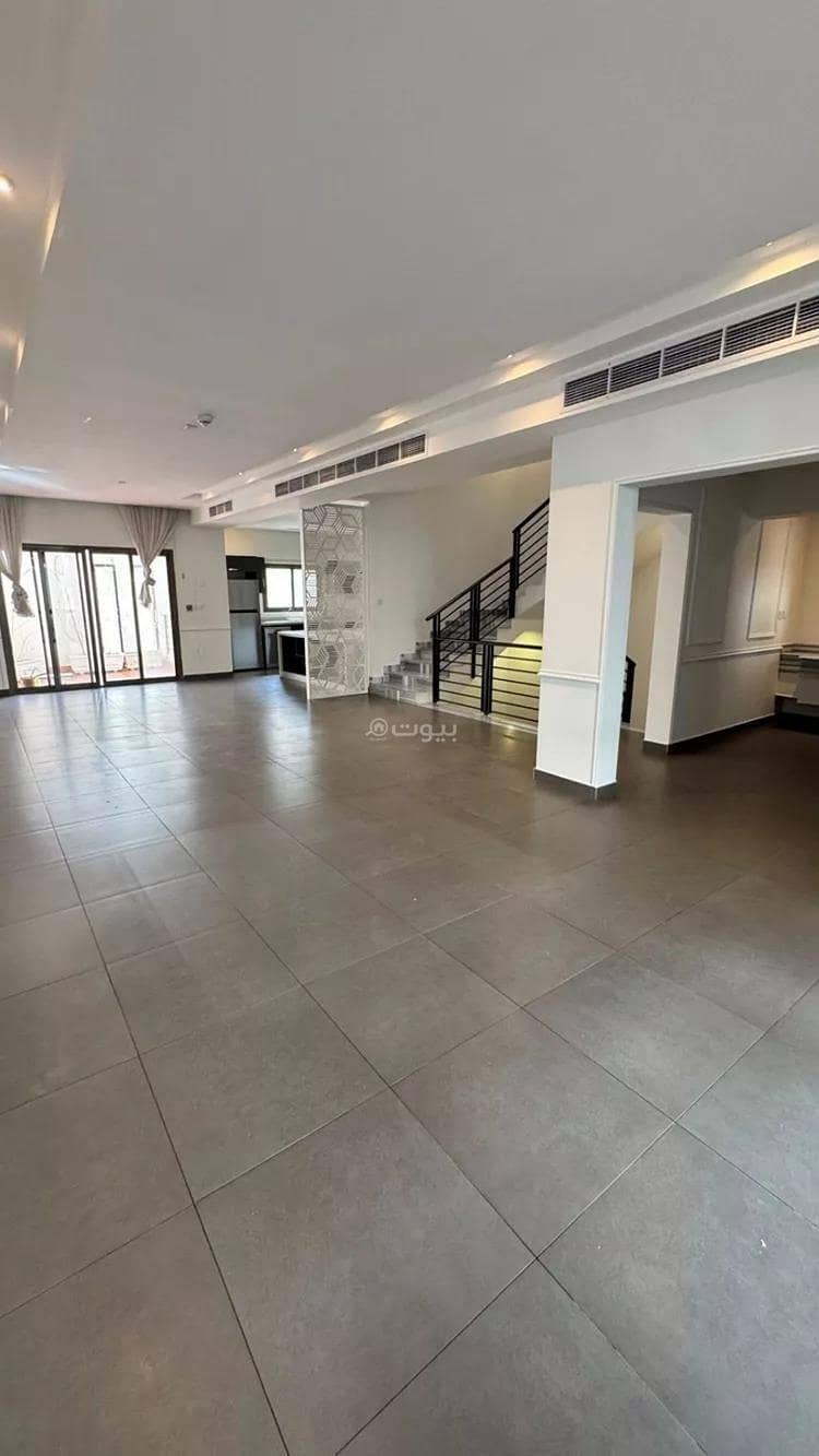 5 bedroom villa in Qurtubah, Eastern Province 5