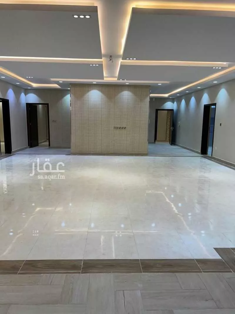 7 bedroom villa in King Fahd 4