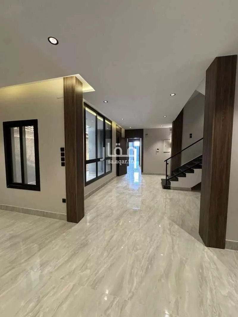 10 bedroom villa in Al Ukayshiyyah 4