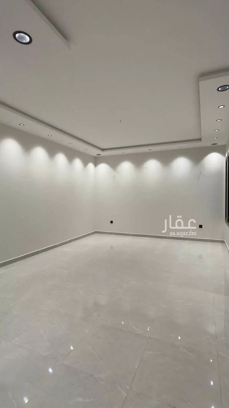 6 bedroom villa in Al Rashidiyyah 3