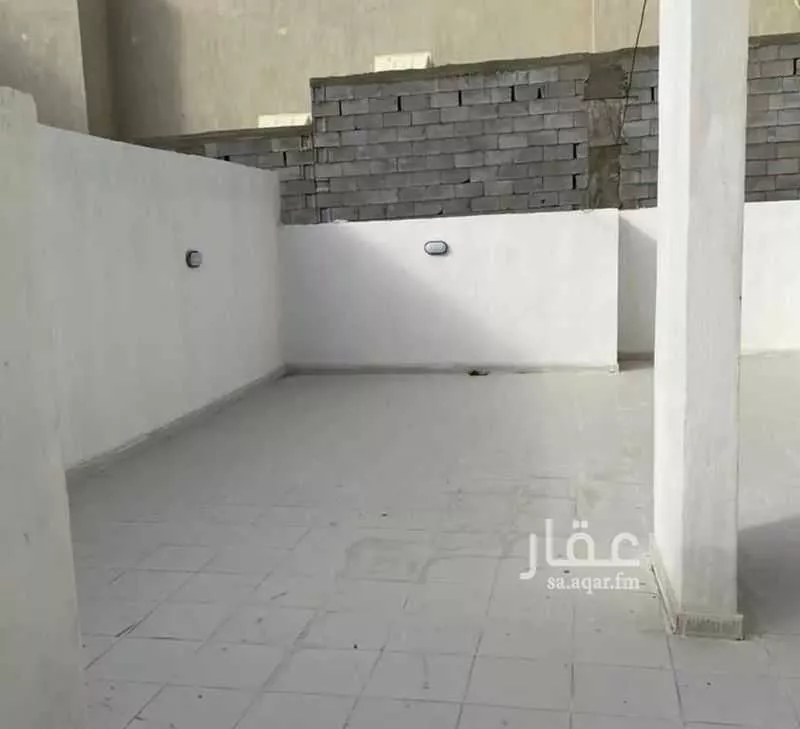 6 bedroom villa in Al Ukayshiyyah 7