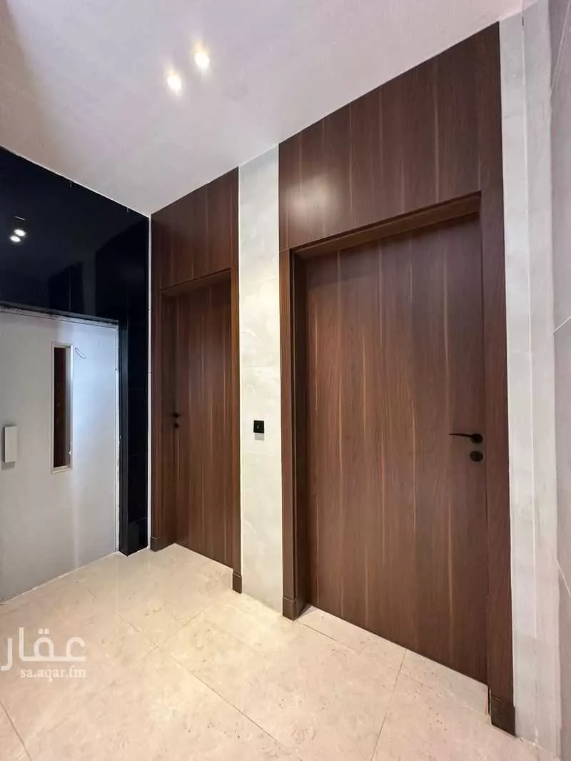 9 bedroom villa in Al Buhayrat 3
