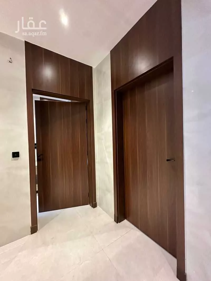 9 bedroom villa in Al Buhayrat 7