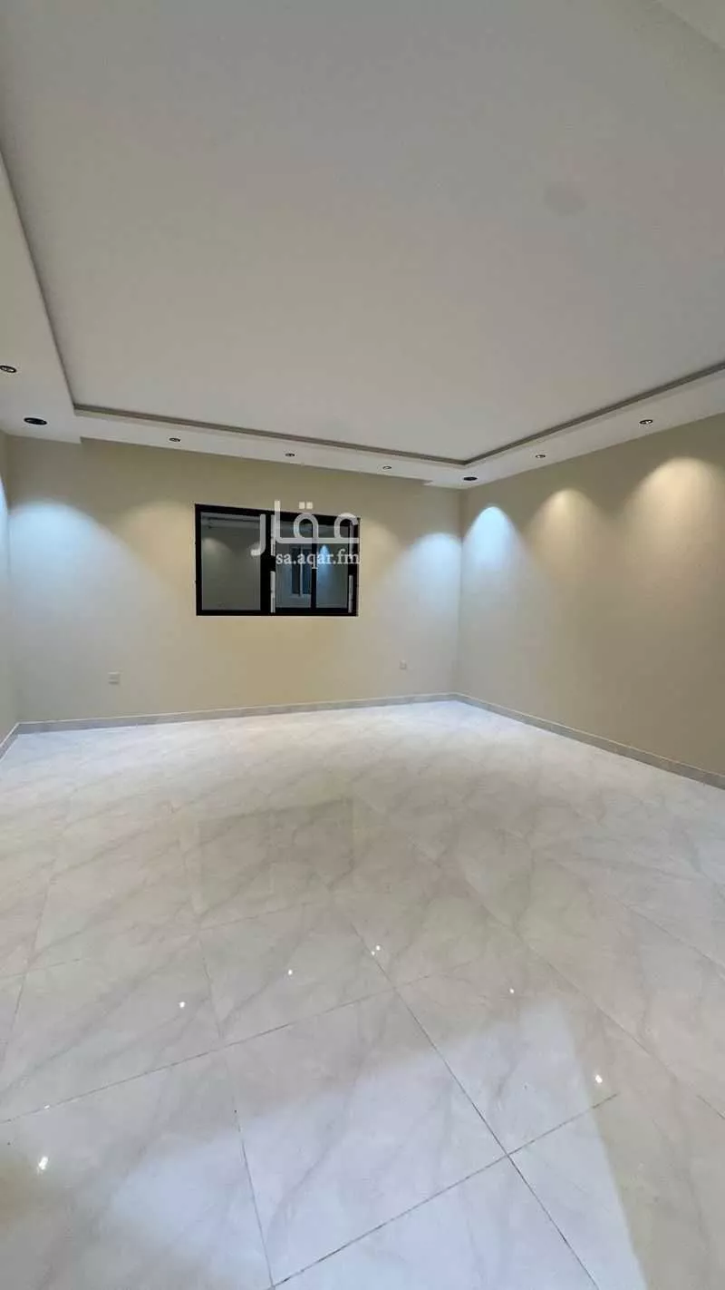 6 bedroom villa in King Fahd 17