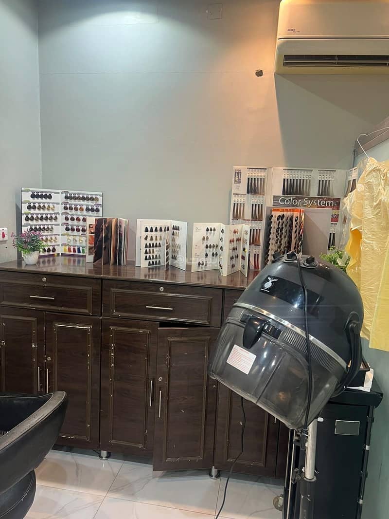 عقار  في اليرموك، الرياض 14