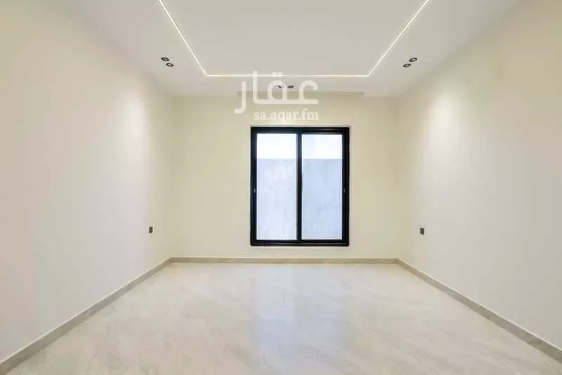 فيلا 5 غرف في العكيشية 10