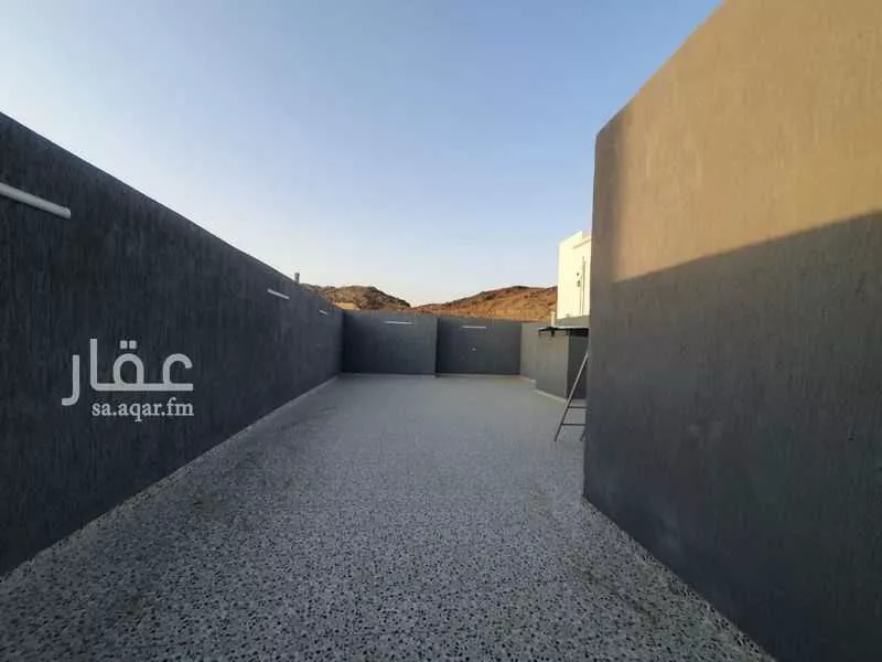 فيلا 6 غرف في العمرة الجديدة 2