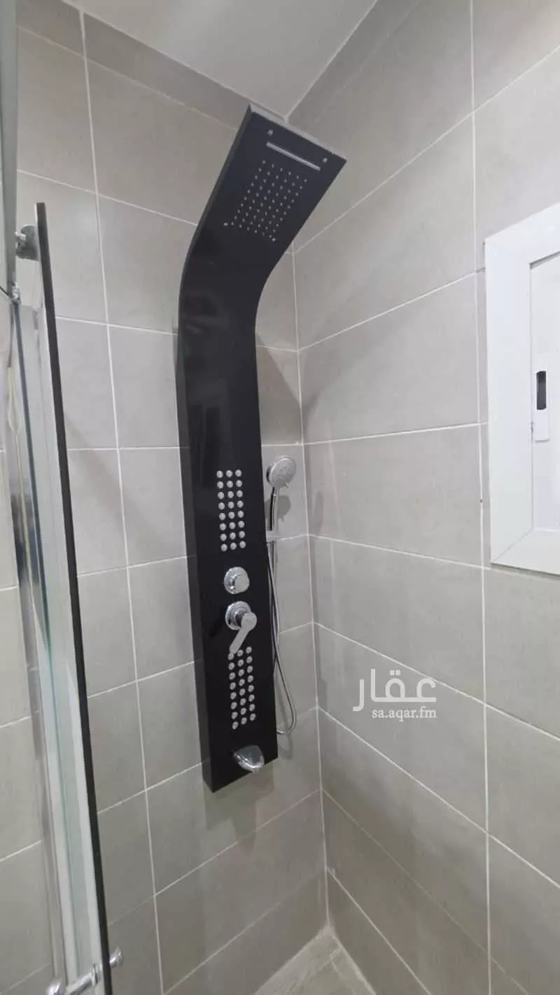 6 bedroom duplex in Al Nawariyyah 8