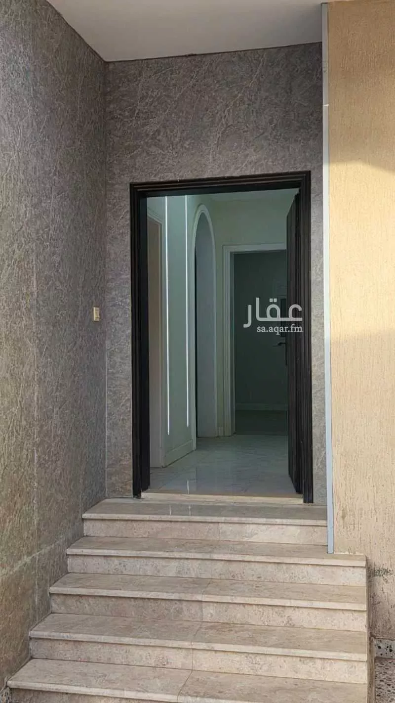 6 bedroom duplex in Al Nawariyyah 10