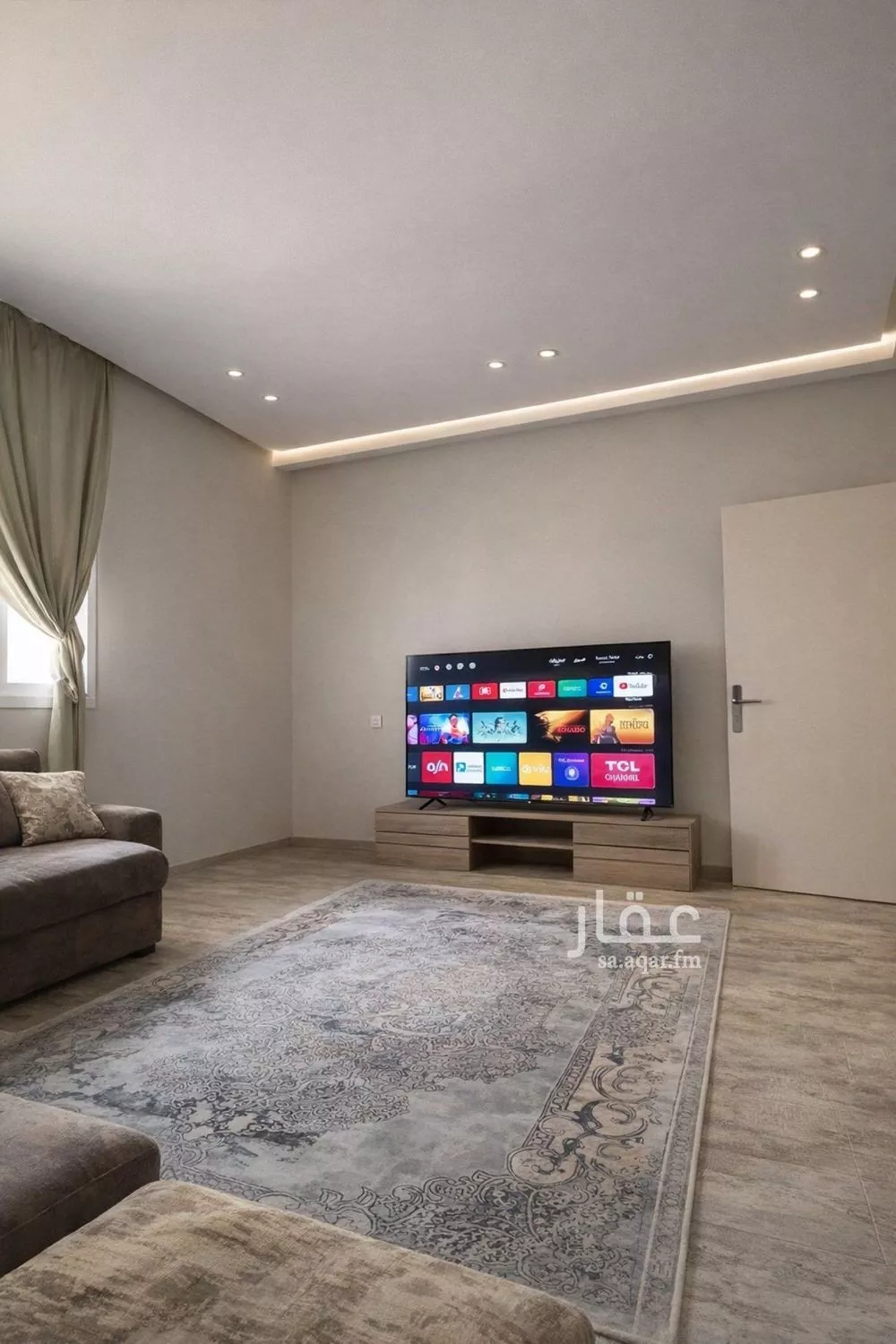 5 bedroom villa in King Fahd 2