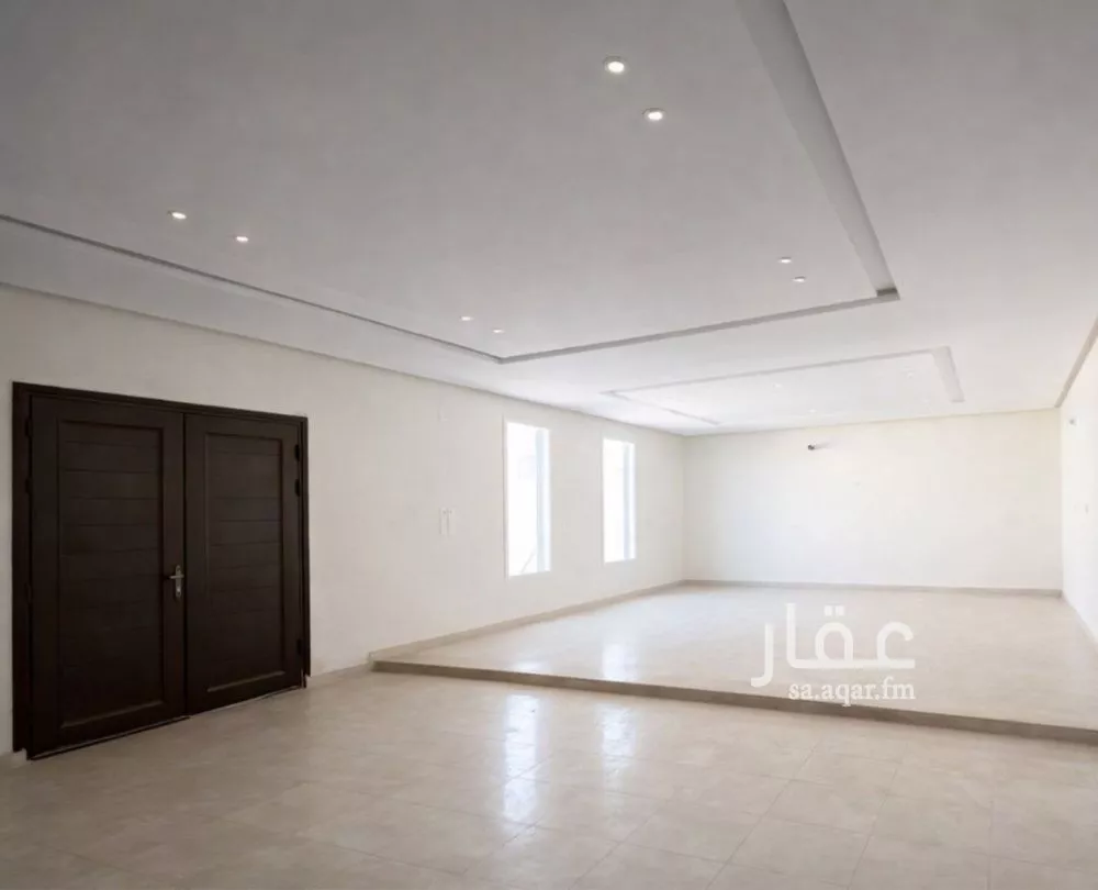 5 bedroom villa in King Fahd 4