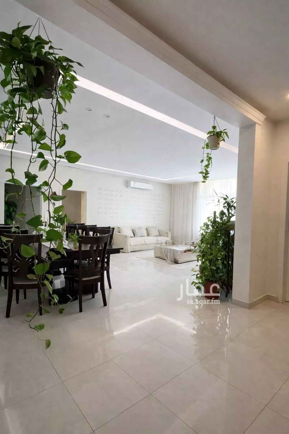 5 bedroom villa in King Fahd 5