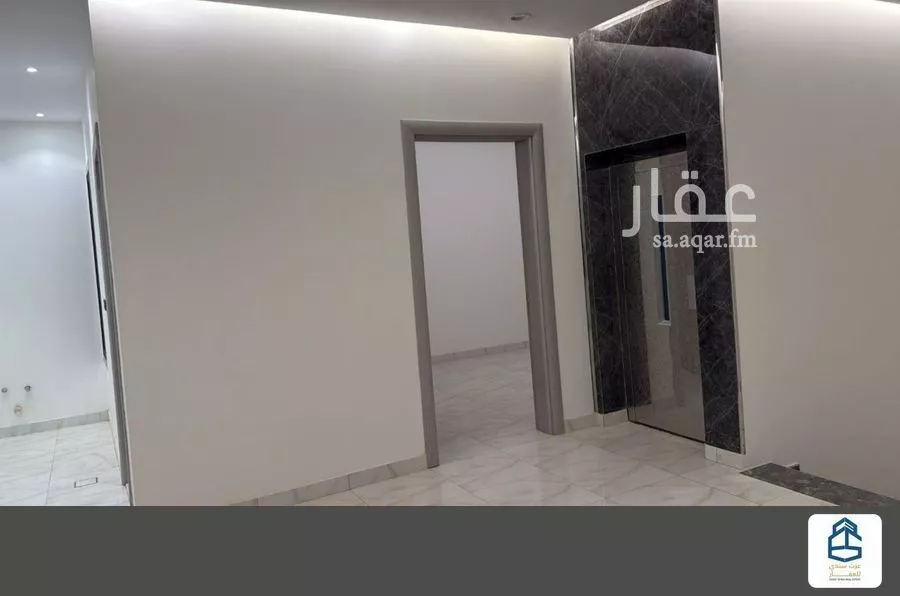 8 bedroom duplex in Al Ukayshiyyah 8