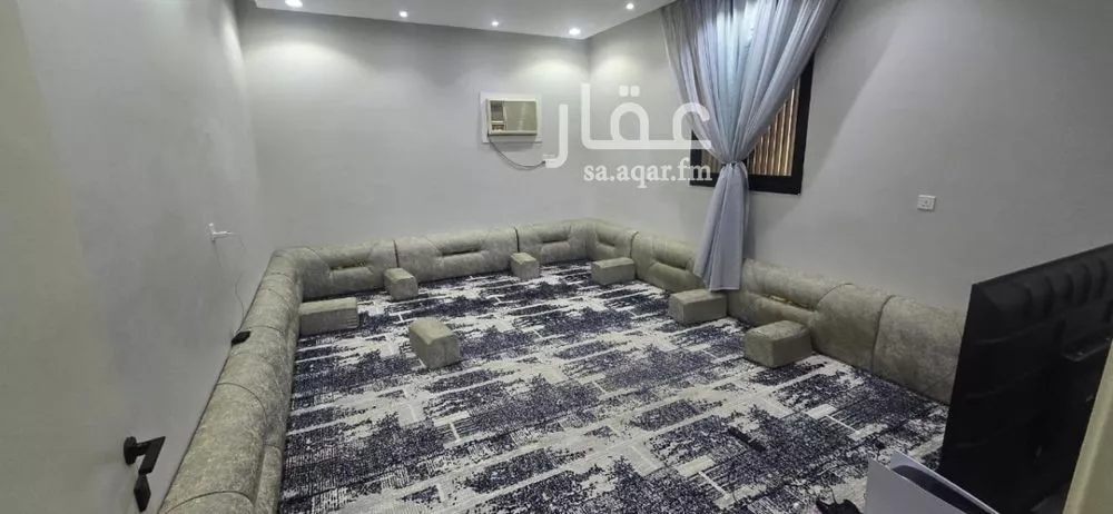 5 bedroom villa in Al Rashidiyyah 8