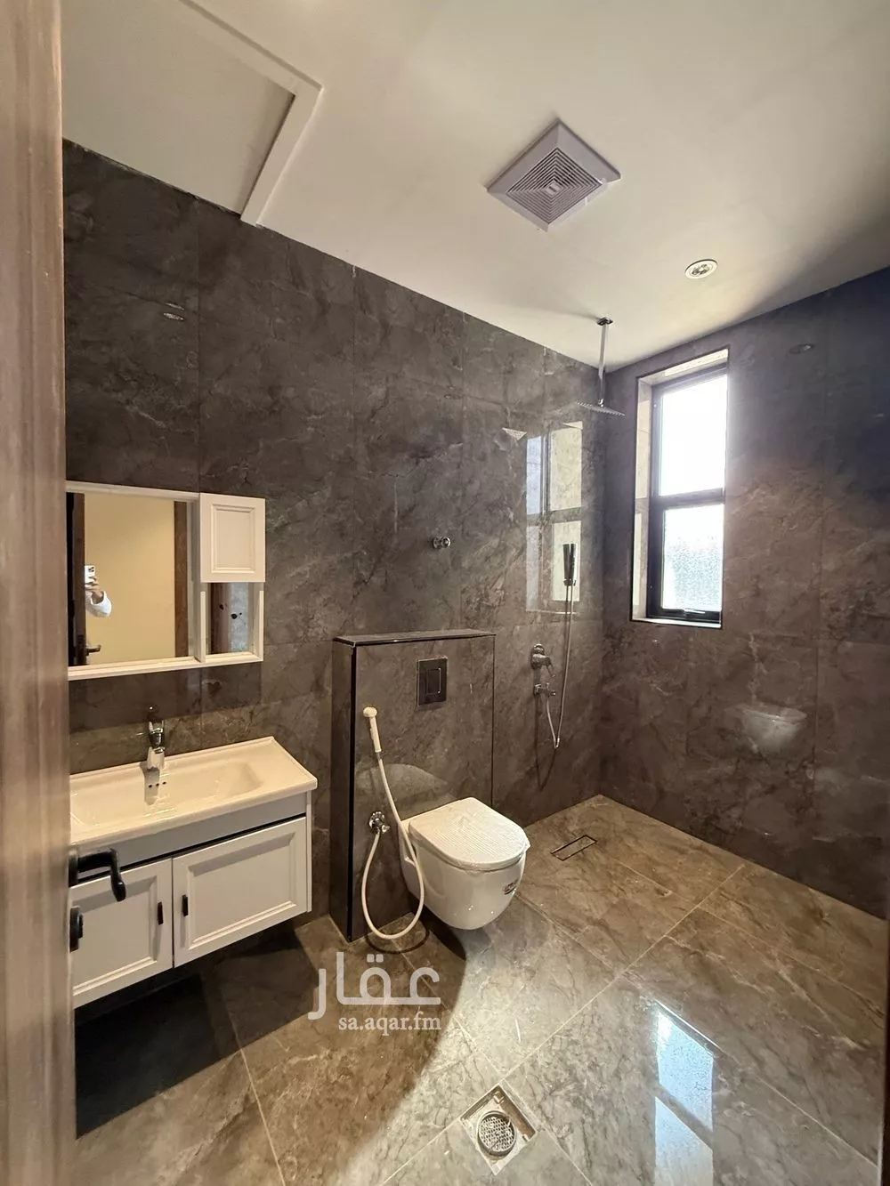 11 bedroom villa in Al Ukayshiyyah 6