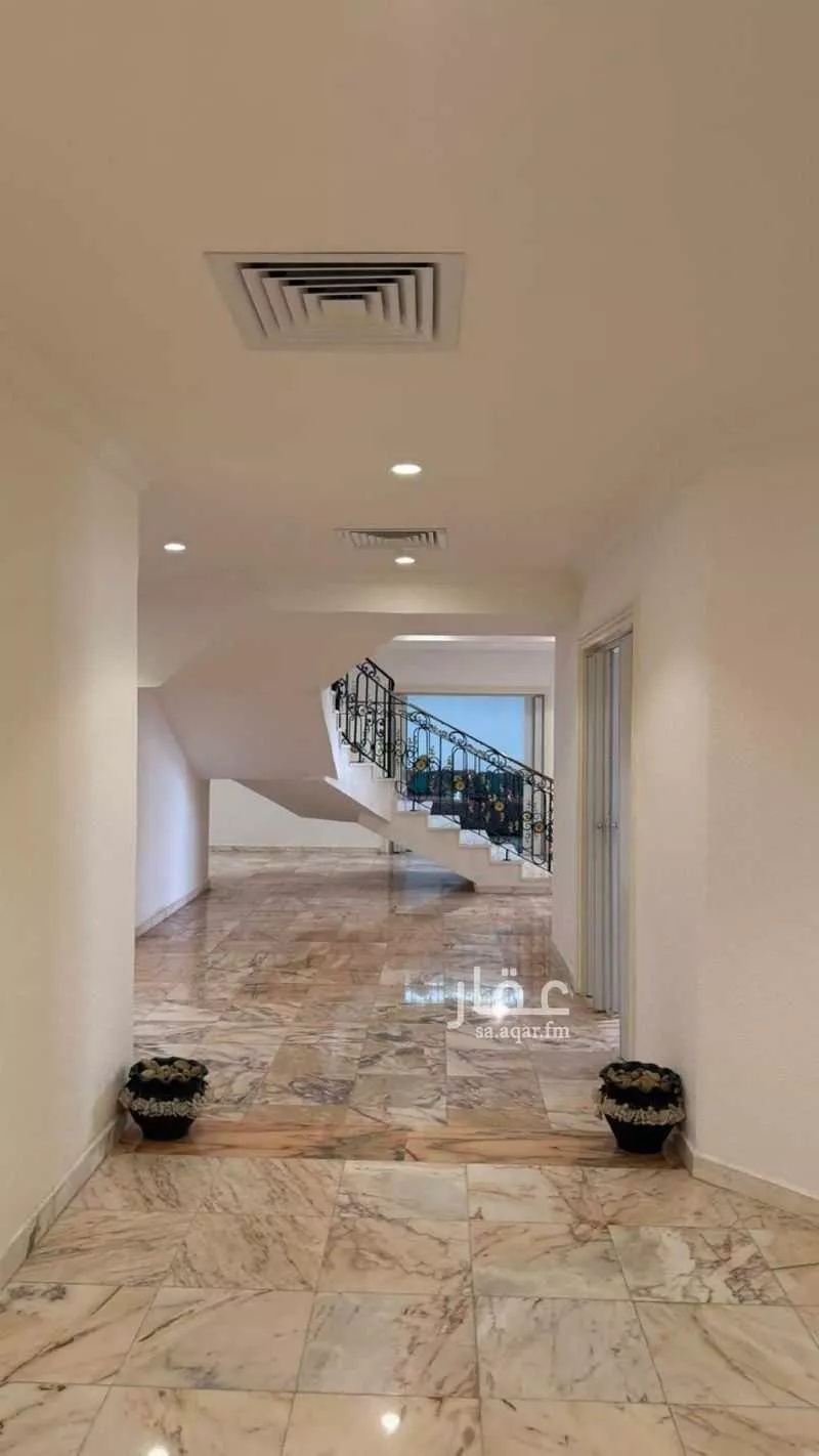15 bedroom apartment in Al Khalidiyyah 15