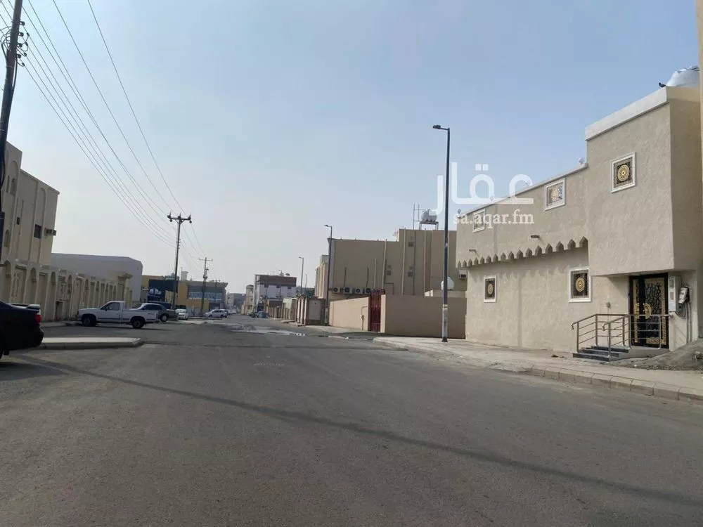 فيلا 4 غرف في الراشدية 5