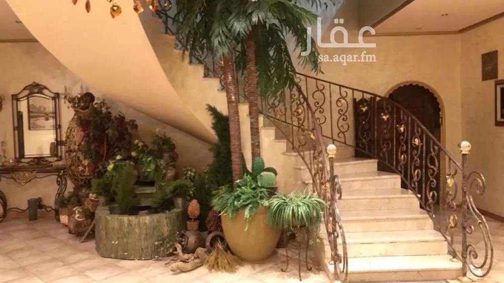 فيلا 9 غرف في الخالدية 2