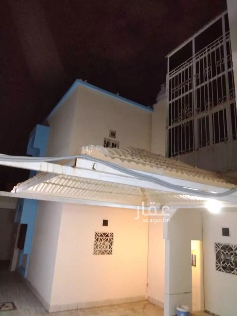 10 bedroom villa in King Fahd 3