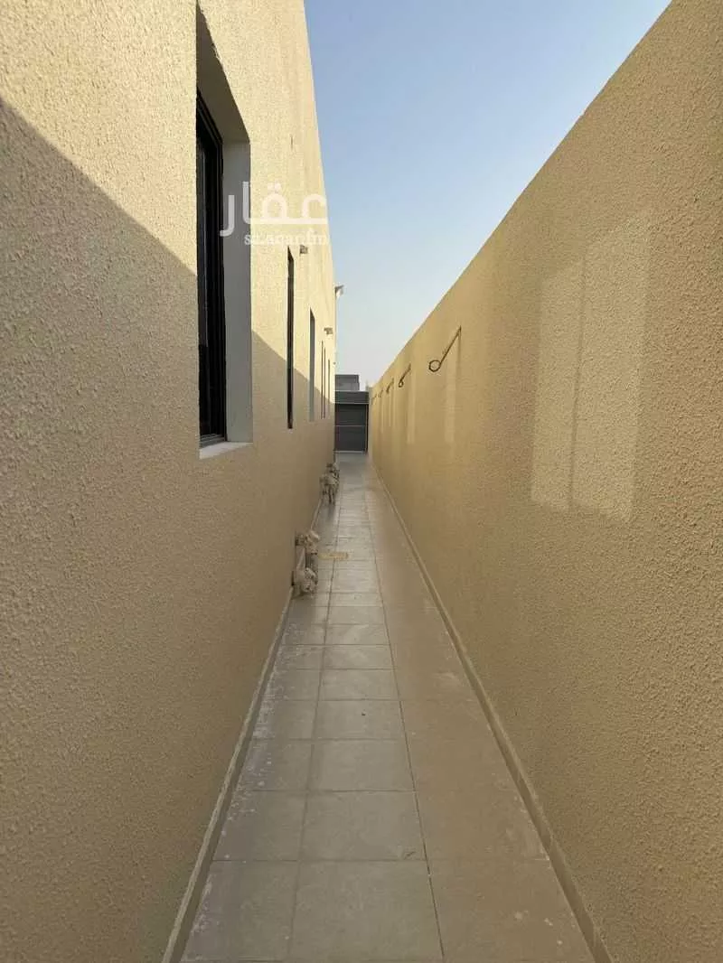 فيلا 6 غرف في الملك فهد 2