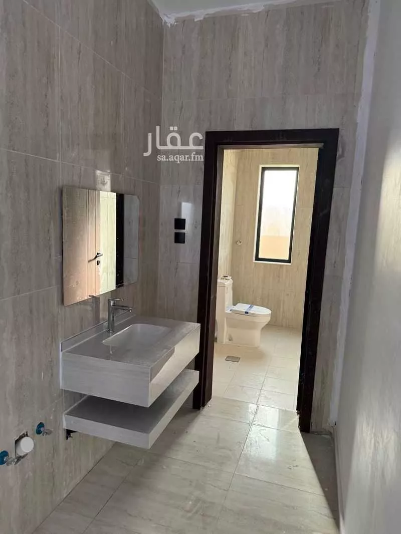 فيلا 6 غرف في الملك فهد 17