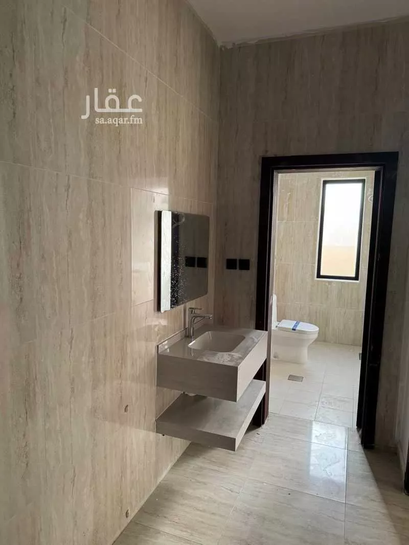 فيلا 6 غرف في الملك فهد 10