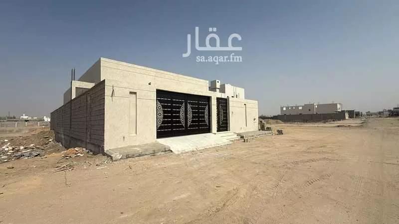فيلا 4 غرف في الملك فهد 2