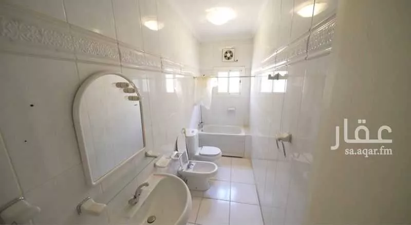 11 bedroom villa in Al Awali 11