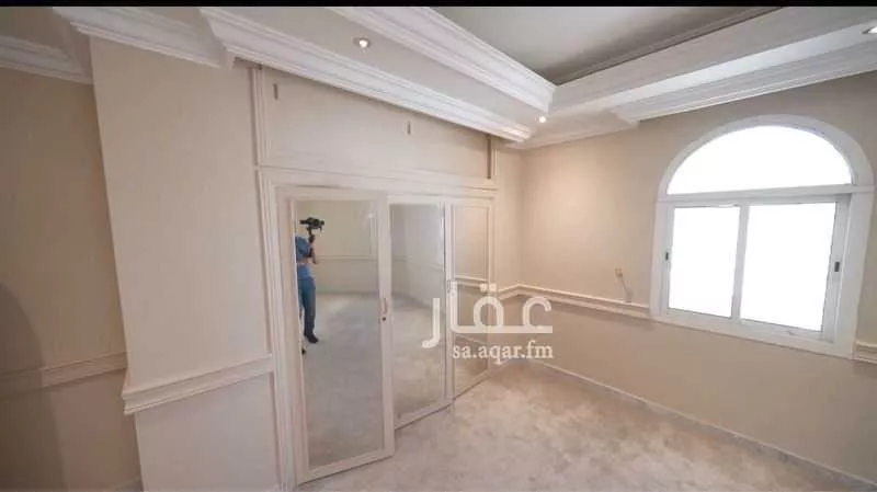 11 bedroom villa in Al Awali 17